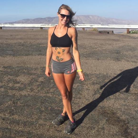 Meet your Posher, Alexandra - Picture 1 of 1